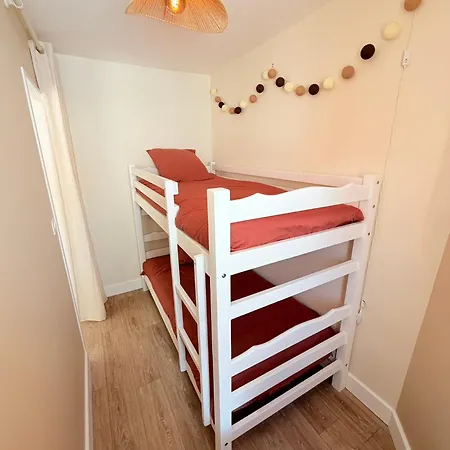 Le Cocon De - T2 Cosy, Grande Terrasse Rez De Jardin, Clim, Parking Proche Apartament Sète